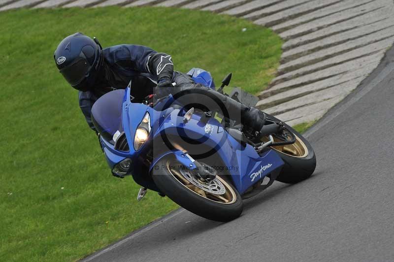 Motorcycle action photographs;anglesey circuit;anglesey trackday photographs;event digital images;eventdigitalimages;no limits trackday;oulton park circuit cheshire;peter wileman photography;trackday;trackday digital images;trackday photos;ty croes circuit wales