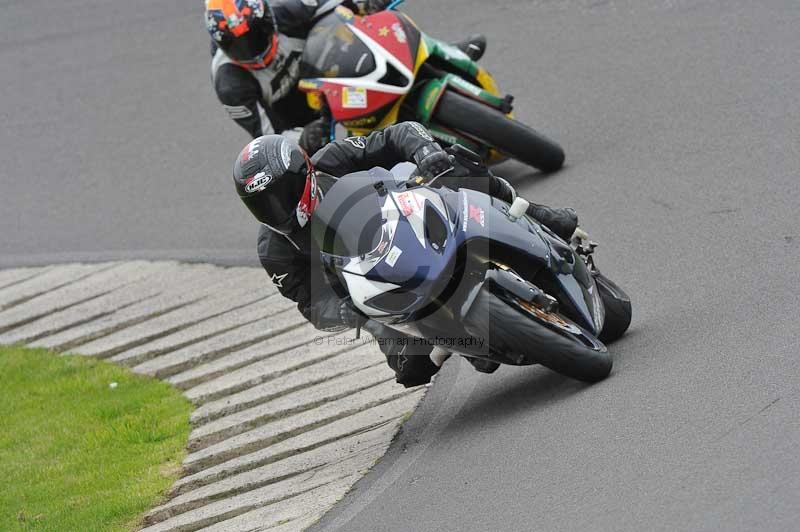 Motorcycle action photographs;anglesey circuit;anglesey trackday photographs;event digital images;eventdigitalimages;no limits trackday;oulton park circuit cheshire;peter wileman photography;trackday;trackday digital images;trackday photos;ty croes circuit wales