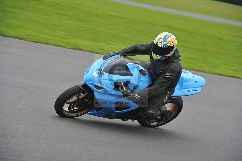 Motorcycle action photographs;anglesey circuit;anglesey trackday photographs;event digital images;eventdigitalimages;no limits trackday;oulton park circuit cheshire;peter wileman photography;trackday;trackday digital images;trackday photos;ty croes circuit wales