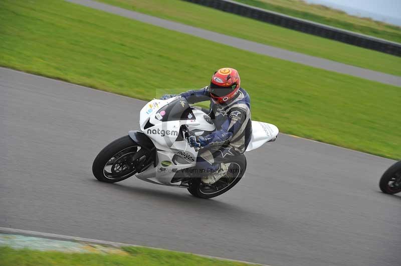 Motorcycle action photographs;anglesey circuit;anglesey trackday photographs;event digital images;eventdigitalimages;no limits trackday;oulton park circuit cheshire;peter wileman photography;trackday;trackday digital images;trackday photos;ty croes circuit wales