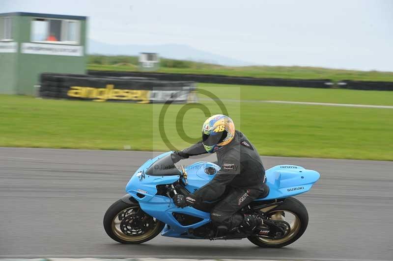 Motorcycle action photographs;anglesey circuit;anglesey trackday photographs;event digital images;eventdigitalimages;no limits trackday;oulton park circuit cheshire;peter wileman photography;trackday;trackday digital images;trackday photos;ty croes circuit wales