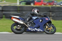 Motorcycle-action-photographs;anglesey-circuit;anglesey-trackday-photographs;event-digital-images;eventdigitalimages;no-limits-trackday;oulton-park-circuit-cheshire;peter-wileman-photography;trackday;trackday-digital-images;trackday-photos;ty-croes-circuit-wales