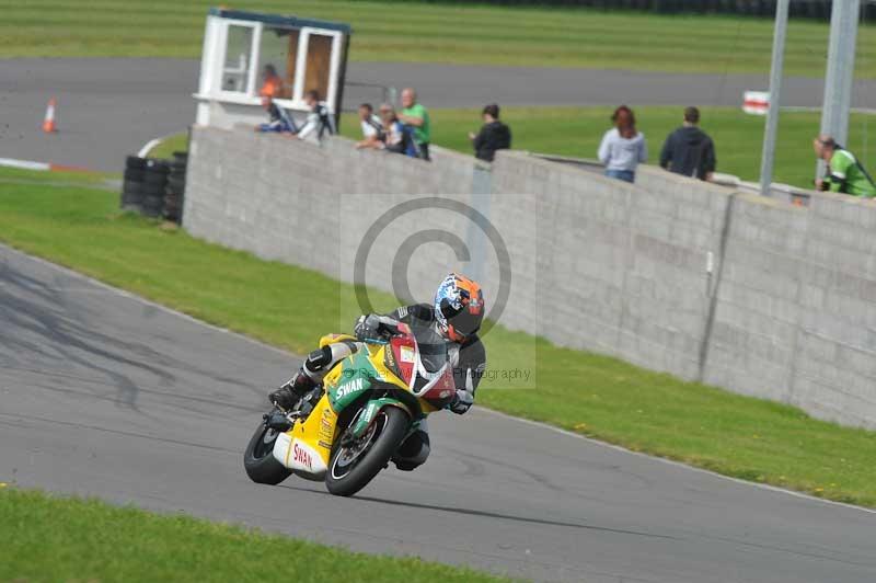 Motorcycle action photographs;anglesey circuit;anglesey trackday photographs;event digital images;eventdigitalimages;no limits trackday;oulton park circuit cheshire;peter wileman photography;trackday;trackday digital images;trackday photos;ty croes circuit wales