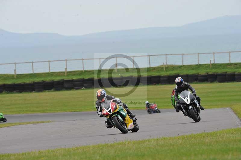 Motorcycle action photographs;anglesey circuit;anglesey trackday photographs;event digital images;eventdigitalimages;no limits trackday;oulton park circuit cheshire;peter wileman photography;trackday;trackday digital images;trackday photos;ty croes circuit wales