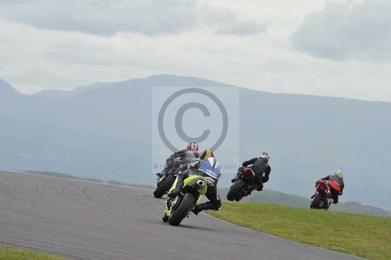 Motorcycle action photographs;anglesey circuit;anglesey trackday photographs;event digital images;eventdigitalimages;no limits trackday;oulton park circuit cheshire;peter wileman photography;trackday;trackday digital images;trackday photos;ty croes circuit wales