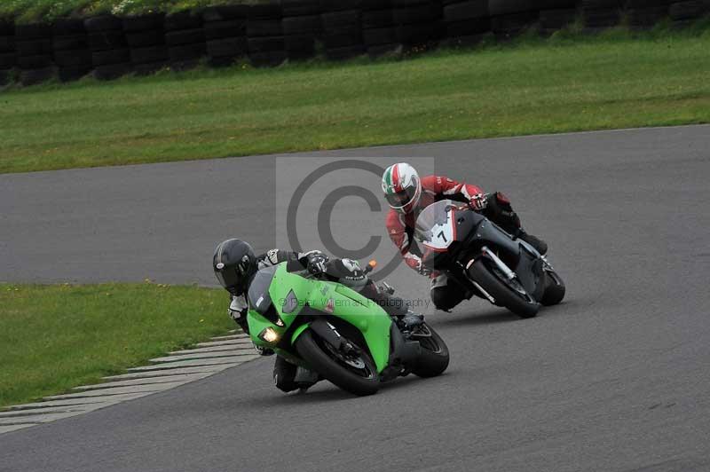 Motorcycle action photographs;anglesey circuit;anglesey trackday photographs;event digital images;eventdigitalimages;no limits trackday;oulton park circuit cheshire;peter wileman photography;trackday;trackday digital images;trackday photos;ty croes circuit wales