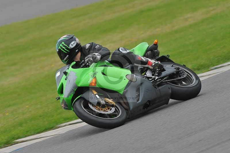 Motorcycle action photographs;anglesey circuit;anglesey trackday photographs;event digital images;eventdigitalimages;no limits trackday;oulton park circuit cheshire;peter wileman photography;trackday;trackday digital images;trackday photos;ty croes circuit wales