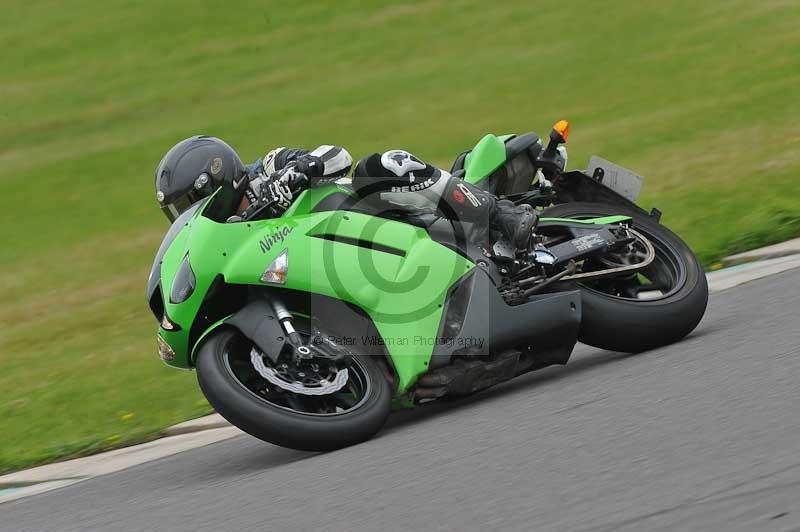 Motorcycle action photographs;anglesey circuit;anglesey trackday photographs;event digital images;eventdigitalimages;no limits trackday;oulton park circuit cheshire;peter wileman photography;trackday;trackday digital images;trackday photos;ty croes circuit wales