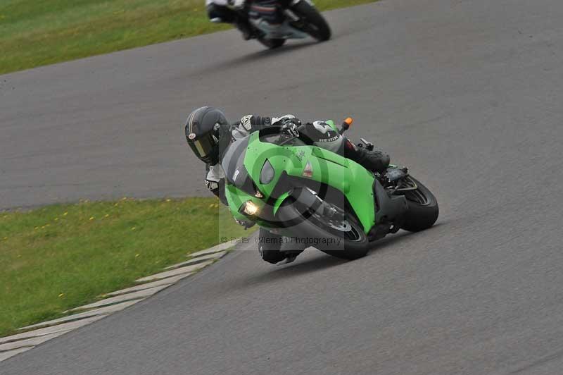 Motorcycle action photographs;anglesey circuit;anglesey trackday photographs;event digital images;eventdigitalimages;no limits trackday;oulton park circuit cheshire;peter wileman photography;trackday;trackday digital images;trackday photos;ty croes circuit wales