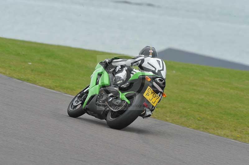 Motorcycle action photographs;anglesey circuit;anglesey trackday photographs;event digital images;eventdigitalimages;no limits trackday;oulton park circuit cheshire;peter wileman photography;trackday;trackday digital images;trackday photos;ty croes circuit wales