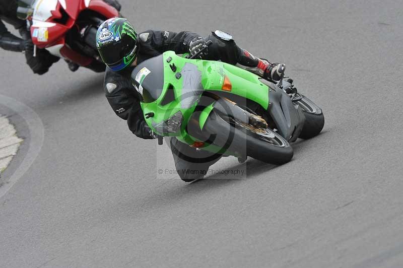 Motorcycle action photographs;anglesey circuit;anglesey trackday photographs;event digital images;eventdigitalimages;no limits trackday;oulton park circuit cheshire;peter wileman photography;trackday;trackday digital images;trackday photos;ty croes circuit wales