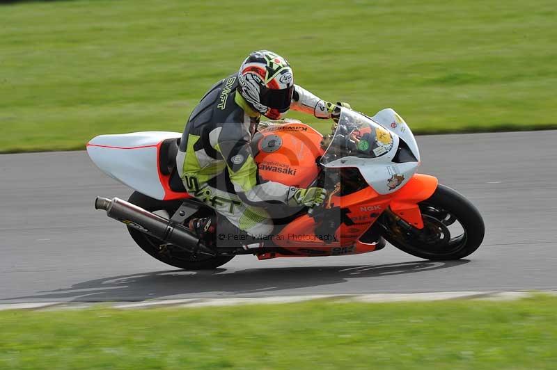 Motorcycle action photographs;anglesey circuit;anglesey trackday photographs;event digital images;eventdigitalimages;no limits trackday;oulton park circuit cheshire;peter wileman photography;trackday;trackday digital images;trackday photos;ty croes circuit wales