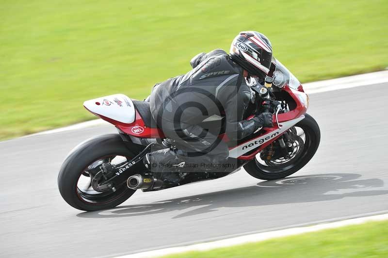 Motorcycle action photographs;anglesey circuit;anglesey trackday photographs;event digital images;eventdigitalimages;no limits trackday;oulton park circuit cheshire;peter wileman photography;trackday;trackday digital images;trackday photos;ty croes circuit wales