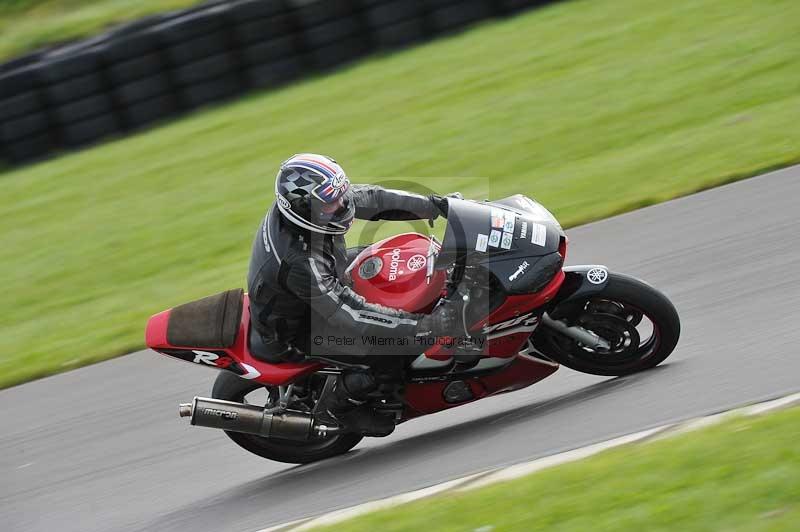 Motorcycle action photographs;anglesey circuit;anglesey trackday photographs;event digital images;eventdigitalimages;no limits trackday;oulton park circuit cheshire;peter wileman photography;trackday;trackday digital images;trackday photos;ty croes circuit wales