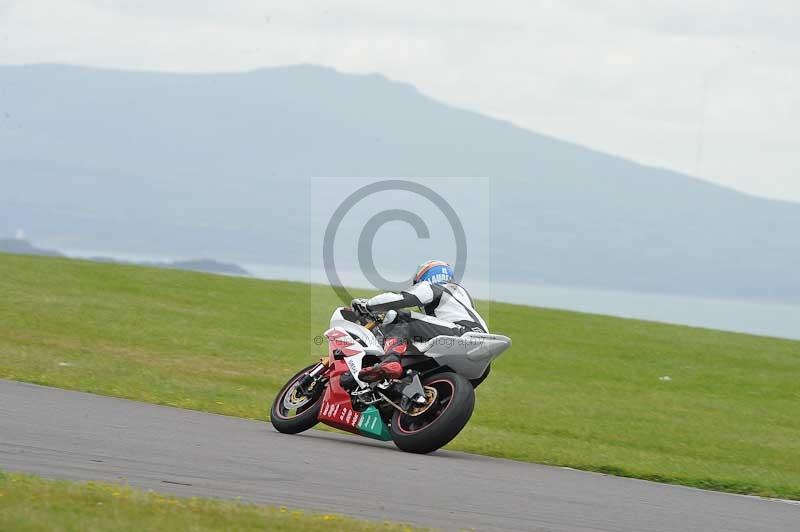 Motorcycle action photographs;anglesey circuit;anglesey trackday photographs;event digital images;eventdigitalimages;no limits trackday;oulton park circuit cheshire;peter wileman photography;trackday;trackday digital images;trackday photos;ty croes circuit wales