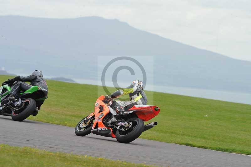 Motorcycle action photographs;anglesey circuit;anglesey trackday photographs;event digital images;eventdigitalimages;no limits trackday;oulton park circuit cheshire;peter wileman photography;trackday;trackday digital images;trackday photos;ty croes circuit wales