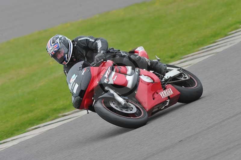 Motorcycle action photographs;anglesey circuit;anglesey trackday photographs;event digital images;eventdigitalimages;no limits trackday;oulton park circuit cheshire;peter wileman photography;trackday;trackday digital images;trackday photos;ty croes circuit wales