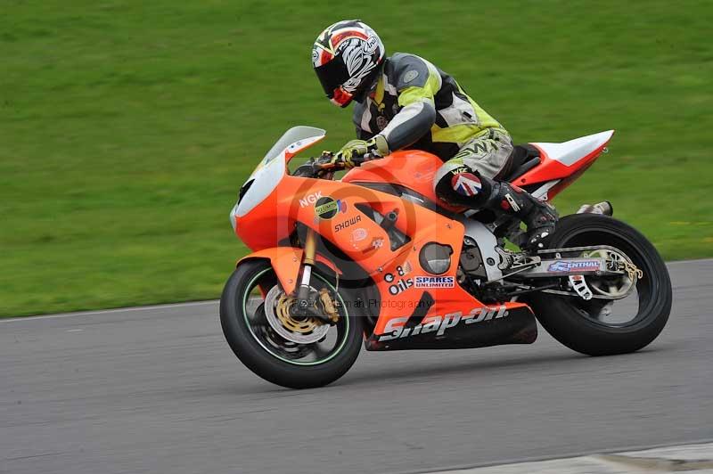 Motorcycle action photographs;anglesey circuit;anglesey trackday photographs;event digital images;eventdigitalimages;no limits trackday;oulton park circuit cheshire;peter wileman photography;trackday;trackday digital images;trackday photos;ty croes circuit wales