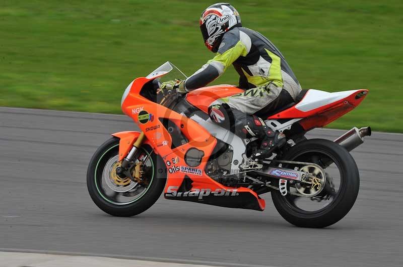 Motorcycle action photographs;anglesey circuit;anglesey trackday photographs;event digital images;eventdigitalimages;no limits trackday;oulton park circuit cheshire;peter wileman photography;trackday;trackday digital images;trackday photos;ty croes circuit wales