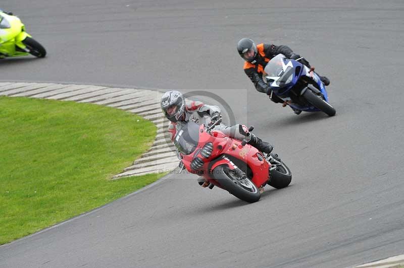 Motorcycle action photographs;anglesey circuit;anglesey trackday photographs;event digital images;eventdigitalimages;no limits trackday;oulton park circuit cheshire;peter wileman photography;trackday;trackday digital images;trackday photos;ty croes circuit wales