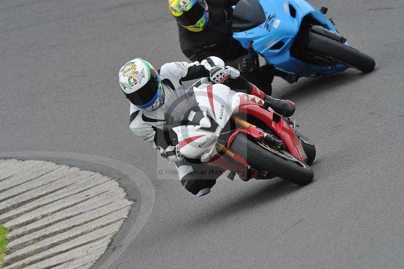 Motorcycle action photographs;anglesey circuit;anglesey trackday photographs;event digital images;eventdigitalimages;no limits trackday;oulton park circuit cheshire;peter wileman photography;trackday;trackday digital images;trackday photos;ty croes circuit wales