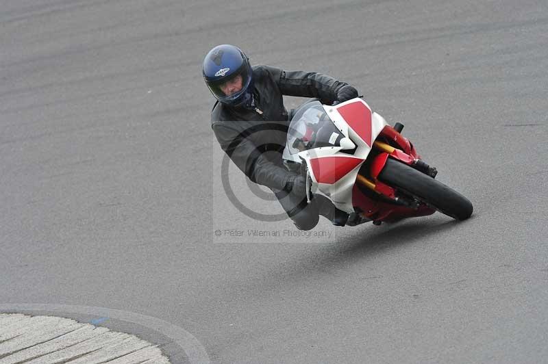 Motorcycle action photographs;anglesey circuit;anglesey trackday photographs;event digital images;eventdigitalimages;no limits trackday;oulton park circuit cheshire;peter wileman photography;trackday;trackday digital images;trackday photos;ty croes circuit wales