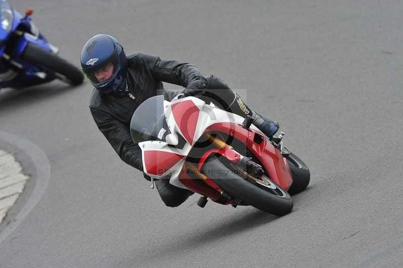 Motorcycle action photographs;anglesey circuit;anglesey trackday photographs;event digital images;eventdigitalimages;no limits trackday;oulton park circuit cheshire;peter wileman photography;trackday;trackday digital images;trackday photos;ty croes circuit wales