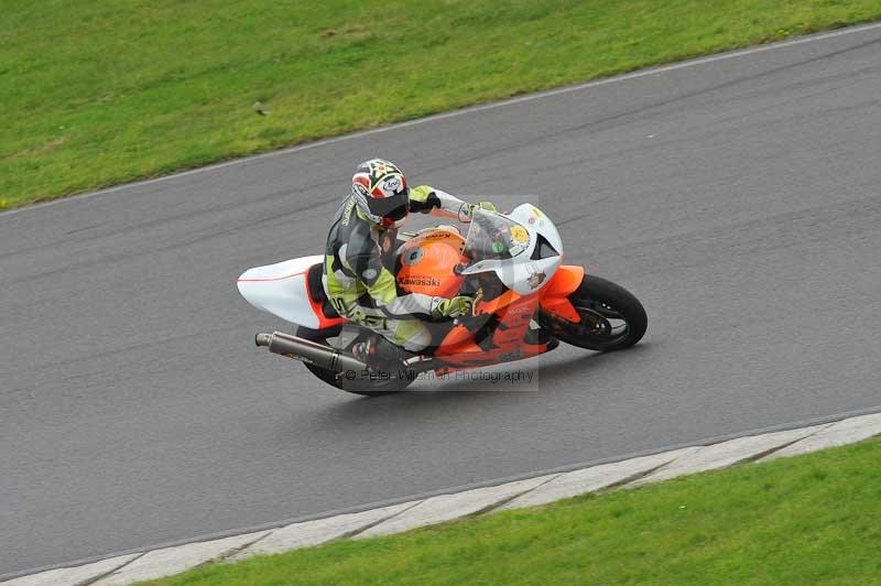 Motorcycle action photographs;anglesey circuit;anglesey trackday photographs;event digital images;eventdigitalimages;no limits trackday;oulton park circuit cheshire;peter wileman photography;trackday;trackday digital images;trackday photos;ty croes circuit wales