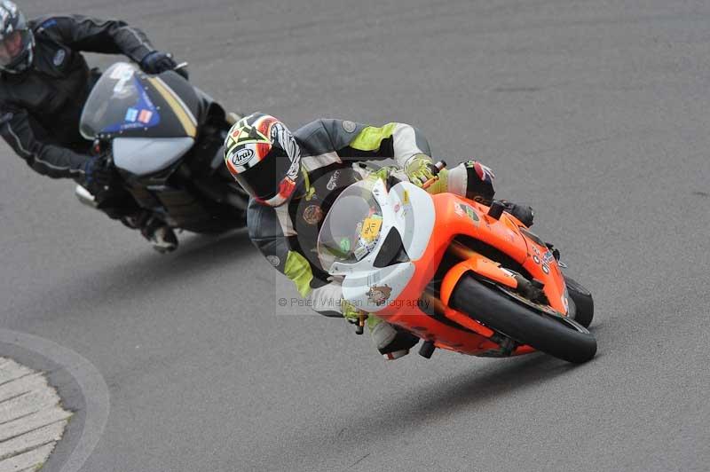 Motorcycle action photographs;anglesey circuit;anglesey trackday photographs;event digital images;eventdigitalimages;no limits trackday;oulton park circuit cheshire;peter wileman photography;trackday;trackday digital images;trackday photos;ty croes circuit wales