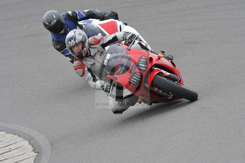 Motorcycle action photographs;anglesey circuit;anglesey trackday photographs;event digital images;eventdigitalimages;no limits trackday;oulton park circuit cheshire;peter wileman photography;trackday;trackday digital images;trackday photos;ty croes circuit wales