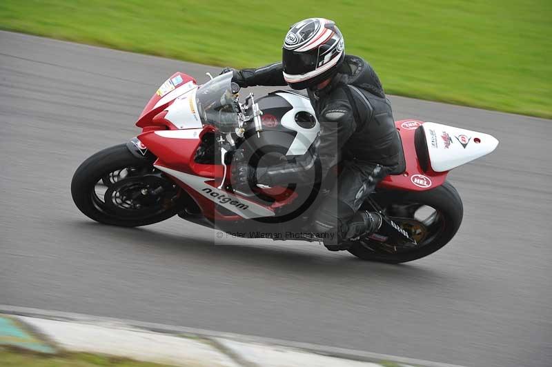 Motorcycle action photographs;anglesey circuit;anglesey trackday photographs;event digital images;eventdigitalimages;no limits trackday;oulton park circuit cheshire;peter wileman photography;trackday;trackday digital images;trackday photos;ty croes circuit wales