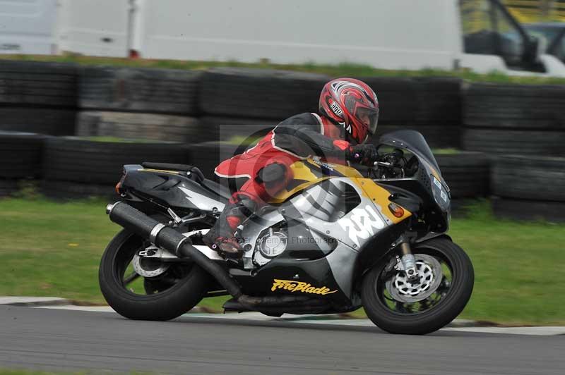 Motorcycle action photographs;anglesey circuit;anglesey trackday photographs;event digital images;eventdigitalimages;no limits trackday;oulton park circuit cheshire;peter wileman photography;trackday;trackday digital images;trackday photos;ty croes circuit wales