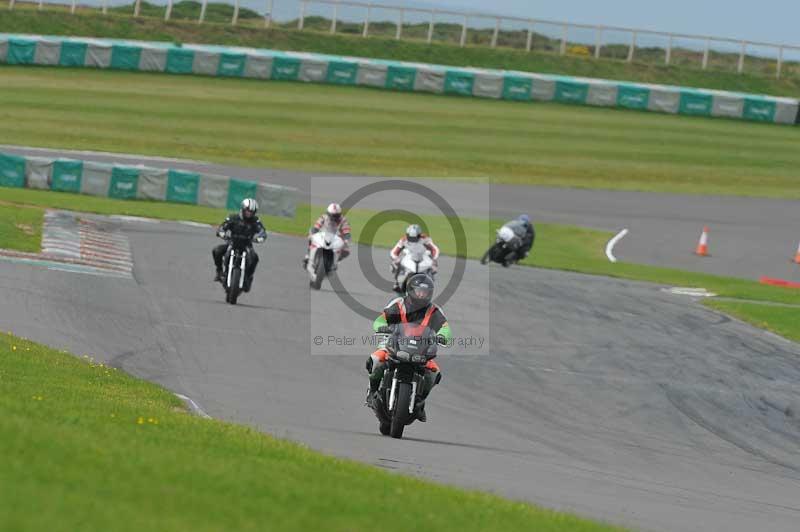 Motorcycle action photographs;anglesey circuit;anglesey trackday photographs;event digital images;eventdigitalimages;no limits trackday;oulton park circuit cheshire;peter wileman photography;trackday;trackday digital images;trackday photos;ty croes circuit wales