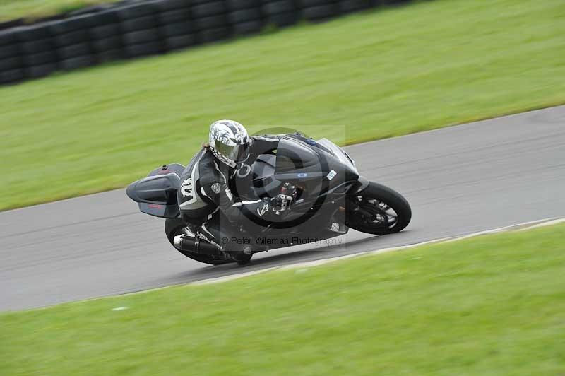 Motorcycle action photographs;anglesey circuit;anglesey trackday photographs;event digital images;eventdigitalimages;no limits trackday;oulton park circuit cheshire;peter wileman photography;trackday;trackday digital images;trackday photos;ty croes circuit wales