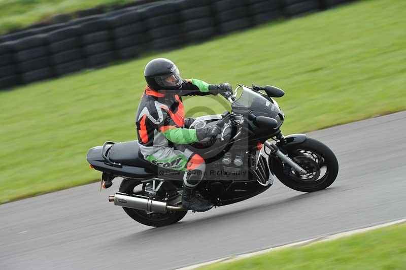 Motorcycle action photographs;anglesey circuit;anglesey trackday photographs;event digital images;eventdigitalimages;no limits trackday;oulton park circuit cheshire;peter wileman photography;trackday;trackday digital images;trackday photos;ty croes circuit wales