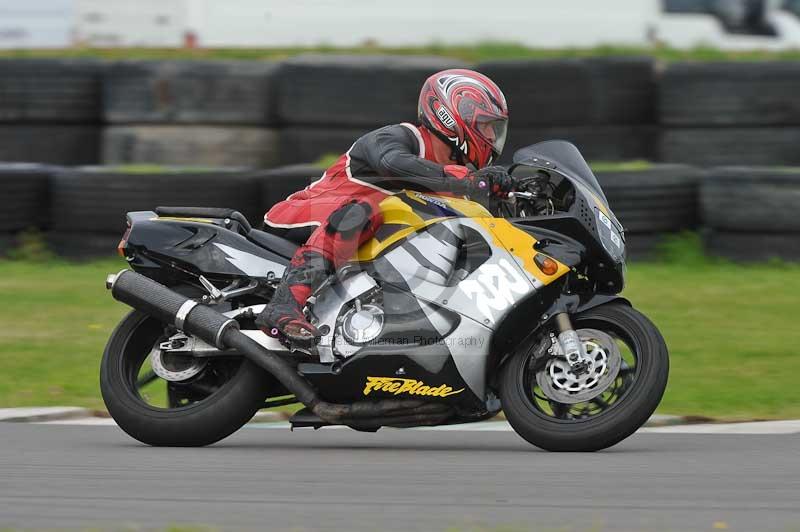 Motorcycle action photographs;anglesey circuit;anglesey trackday photographs;event digital images;eventdigitalimages;no limits trackday;oulton park circuit cheshire;peter wileman photography;trackday;trackday digital images;trackday photos;ty croes circuit wales