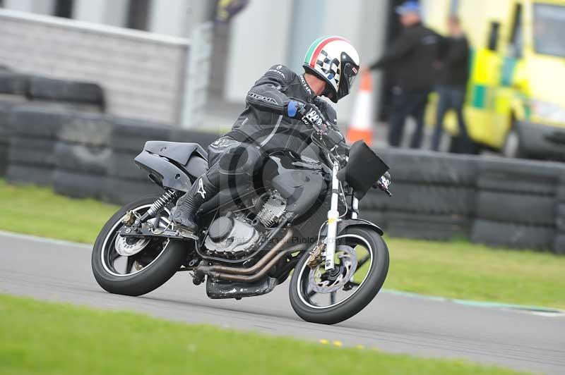 Motorcycle action photographs;anglesey circuit;anglesey trackday photographs;event digital images;eventdigitalimages;no limits trackday;oulton park circuit cheshire;peter wileman photography;trackday;trackday digital images;trackday photos;ty croes circuit wales