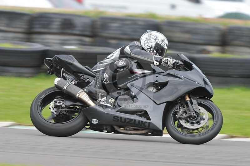 Motorcycle action photographs;anglesey circuit;anglesey trackday photographs;event digital images;eventdigitalimages;no limits trackday;oulton park circuit cheshire;peter wileman photography;trackday;trackday digital images;trackday photos;ty croes circuit wales