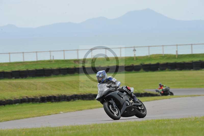 Motorcycle action photographs;anglesey circuit;anglesey trackday photographs;event digital images;eventdigitalimages;no limits trackday;oulton park circuit cheshire;peter wileman photography;trackday;trackday digital images;trackday photos;ty croes circuit wales