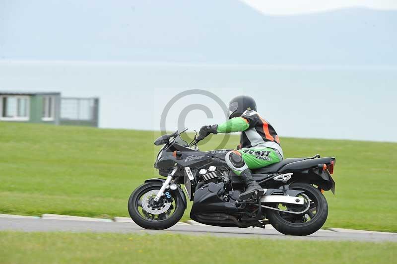 Motorcycle action photographs;anglesey circuit;anglesey trackday photographs;event digital images;eventdigitalimages;no limits trackday;oulton park circuit cheshire;peter wileman photography;trackday;trackday digital images;trackday photos;ty croes circuit wales