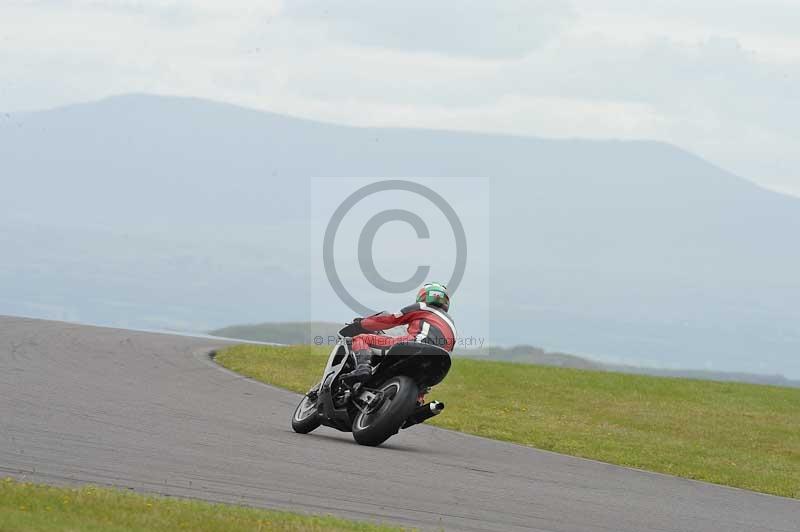 Motorcycle action photographs;anglesey circuit;anglesey trackday photographs;event digital images;eventdigitalimages;no limits trackday;oulton park circuit cheshire;peter wileman photography;trackday;trackday digital images;trackday photos;ty croes circuit wales