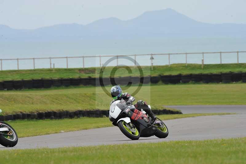 Motorcycle action photographs;anglesey circuit;anglesey trackday photographs;event digital images;eventdigitalimages;no limits trackday;oulton park circuit cheshire;peter wileman photography;trackday;trackday digital images;trackday photos;ty croes circuit wales