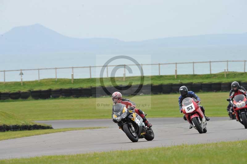 Motorcycle action photographs;anglesey circuit;anglesey trackday photographs;event digital images;eventdigitalimages;no limits trackday;oulton park circuit cheshire;peter wileman photography;trackday;trackday digital images;trackday photos;ty croes circuit wales