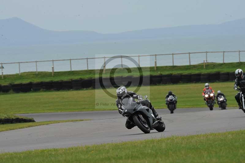 Motorcycle action photographs;anglesey circuit;anglesey trackday photographs;event digital images;eventdigitalimages;no limits trackday;oulton park circuit cheshire;peter wileman photography;trackday;trackday digital images;trackday photos;ty croes circuit wales