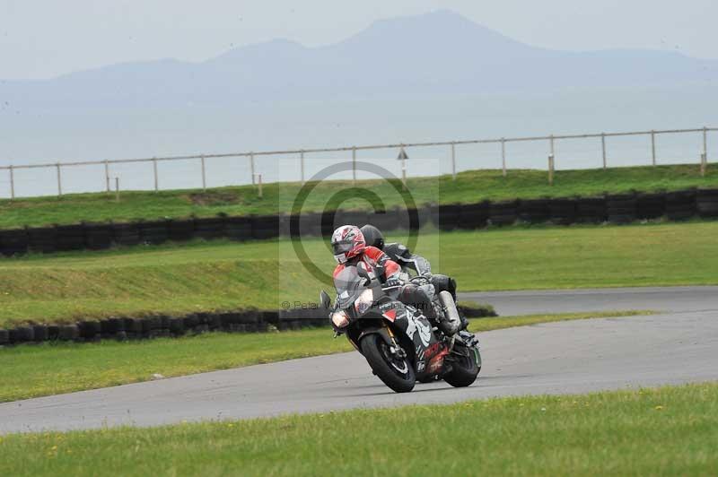 Motorcycle action photographs;anglesey circuit;anglesey trackday photographs;event digital images;eventdigitalimages;no limits trackday;oulton park circuit cheshire;peter wileman photography;trackday;trackday digital images;trackday photos;ty croes circuit wales