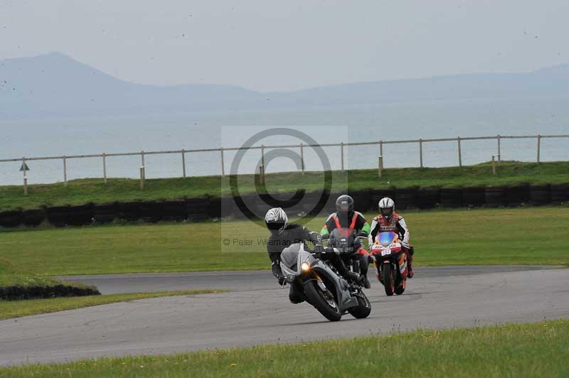 Motorcycle action photographs;anglesey circuit;anglesey trackday photographs;event digital images;eventdigitalimages;no limits trackday;oulton park circuit cheshire;peter wileman photography;trackday;trackday digital images;trackday photos;ty croes circuit wales