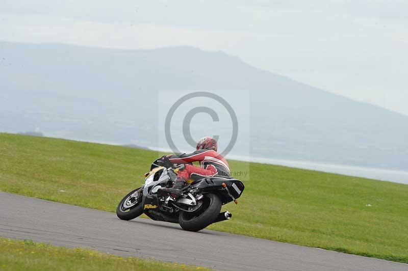 Motorcycle action photographs;anglesey circuit;anglesey trackday photographs;event digital images;eventdigitalimages;no limits trackday;oulton park circuit cheshire;peter wileman photography;trackday;trackday digital images;trackday photos;ty croes circuit wales