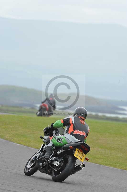 Motorcycle action photographs;anglesey circuit;anglesey trackday photographs;event digital images;eventdigitalimages;no limits trackday;oulton park circuit cheshire;peter wileman photography;trackday;trackday digital images;trackday photos;ty croes circuit wales