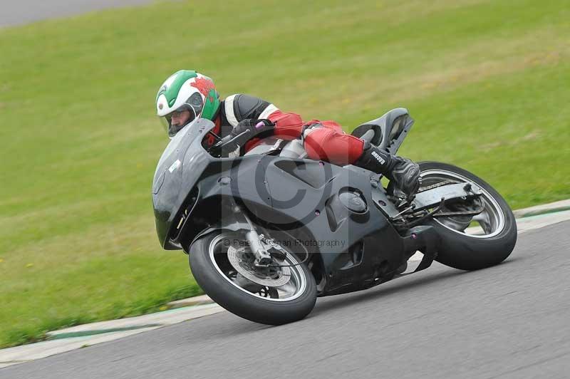 Motorcycle action photographs;anglesey circuit;anglesey trackday photographs;event digital images;eventdigitalimages;no limits trackday;oulton park circuit cheshire;peter wileman photography;trackday;trackday digital images;trackday photos;ty croes circuit wales