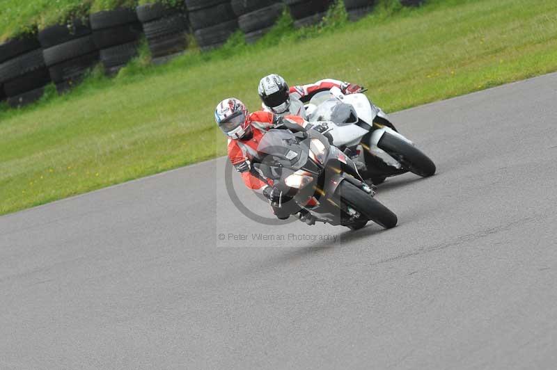 Motorcycle action photographs;anglesey circuit;anglesey trackday photographs;event digital images;eventdigitalimages;no limits trackday;oulton park circuit cheshire;peter wileman photography;trackday;trackday digital images;trackday photos;ty croes circuit wales